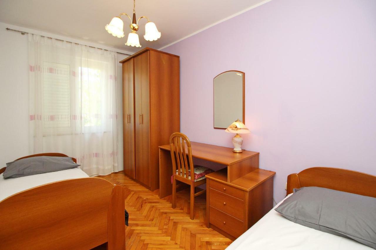 Apartments Alex Baska  Bagian luar foto